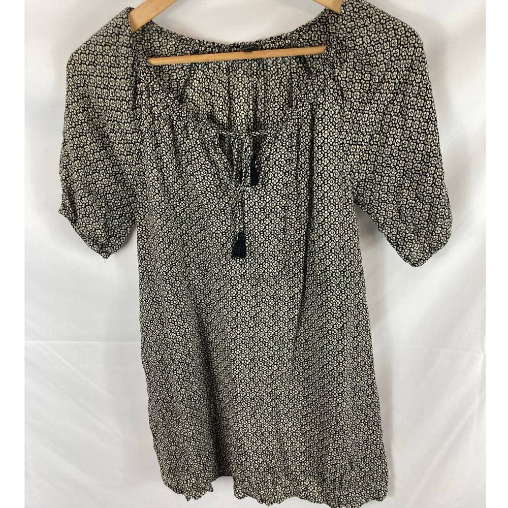 Aritizia Talula Short Sleeve Floral Dress size XS